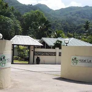 *** Hotel La Roussette Seychellen